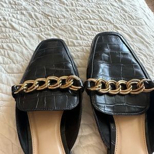 Vince Camuto black shoes